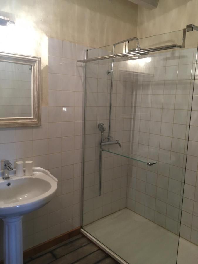 Les 5 Petits Lapins Bed & Breakfast Bar Dış mekan fotoğraf