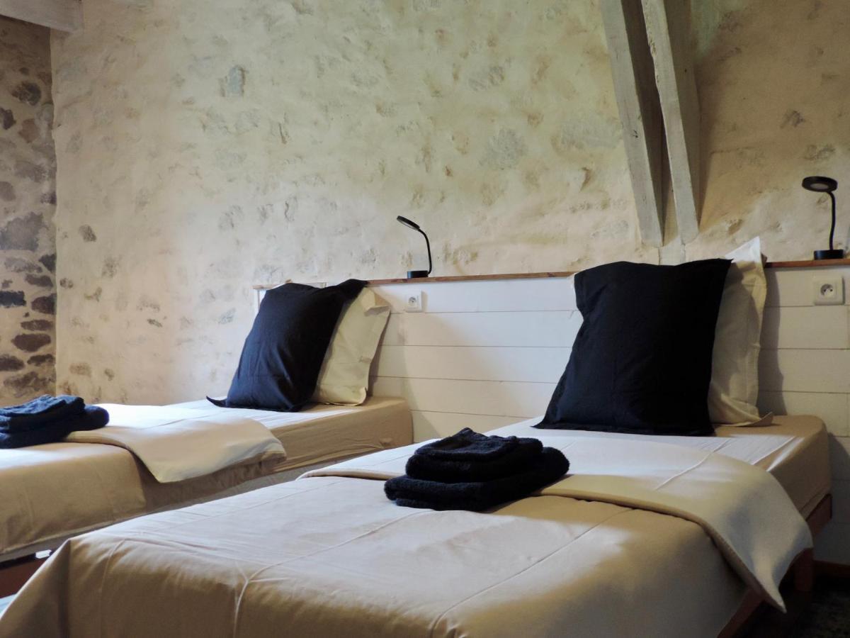 Les 5 Petits Lapins Bed & Breakfast Bar Dış mekan fotoğraf